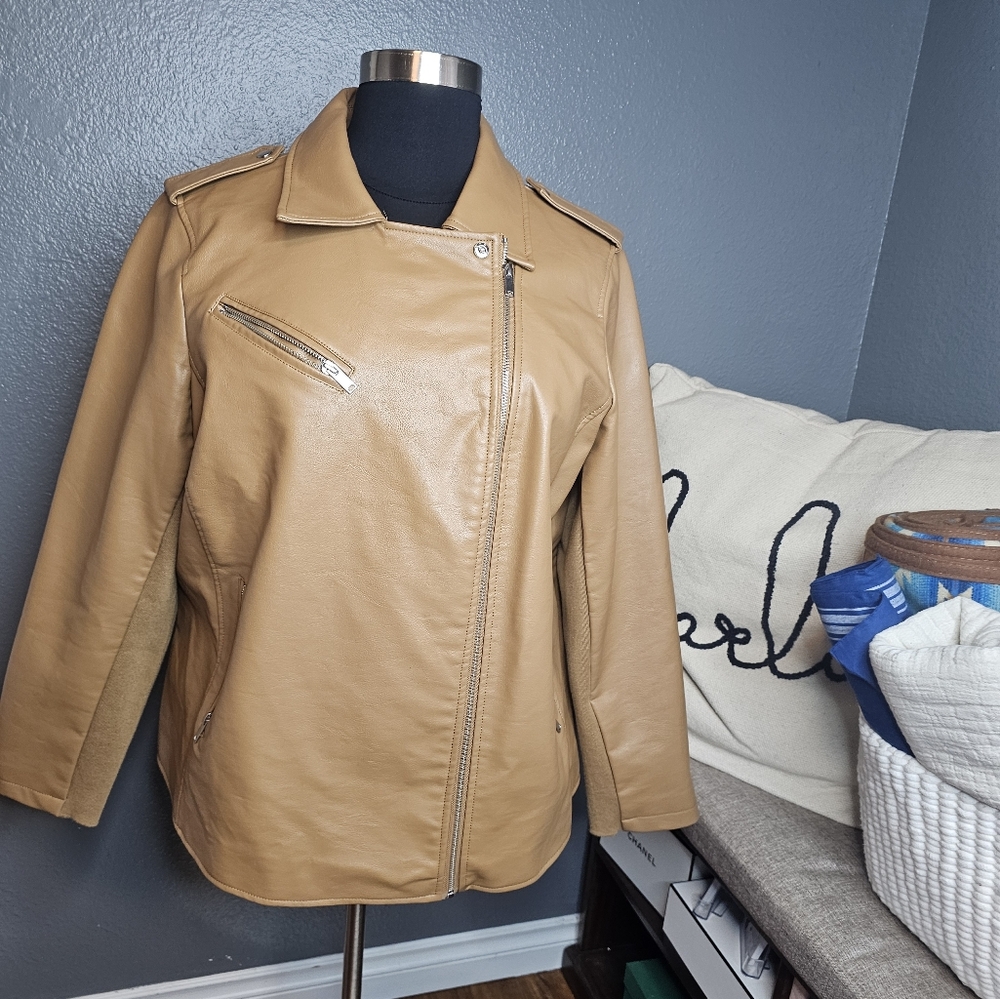 Lane Bryant brown sugar faux leather moto jacket size 22/24W